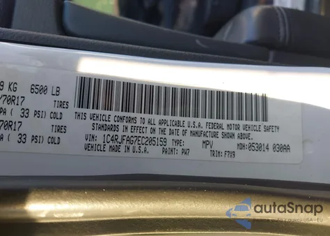 2014 Jeep Grand Cherokee Laredo from USA, damaged, VIN 1C4RJFAG7EC205159